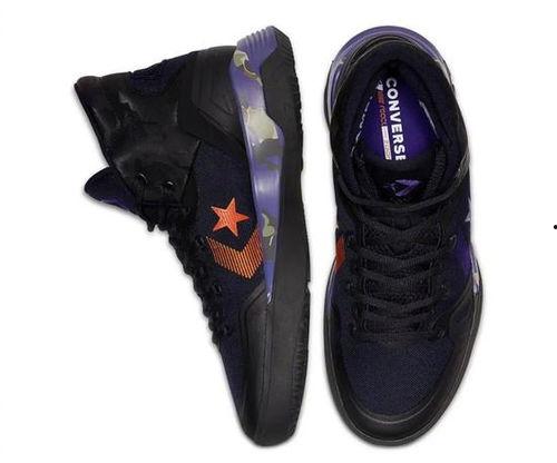 篮球鞋最新爆料图片,揭秘最新爆料图片中的时尚战靴  第1张